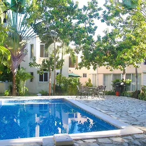 Boutique Con Encanto En Juan Dolio-metro Country Club-con Piscina, Seguridad Privada, Energia 24-7, Campo De Golf Y Tenis Juan Dolio